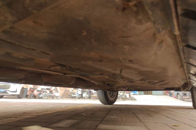 Used Volkswagen Santana Vista 2008 1.8L Manual Comfort Edition Chassis Front Left