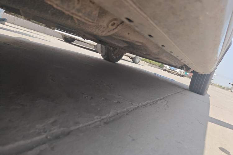 Used Volkswagen Santana Vista 2008 1.8L Manual Sishang Model Chassis Front Left
