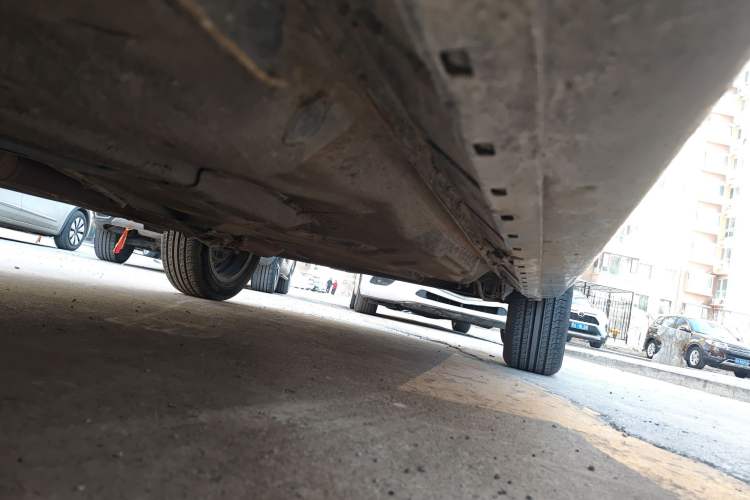 Used Volkswagen Santana Vista 2008 1.8L Manual Comfort Edition Chassis Front Left