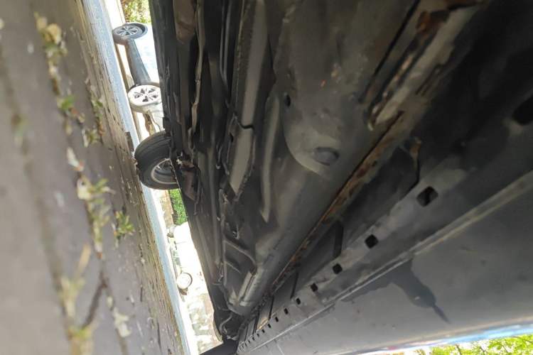 Used Volkswagen Santana Vista 2008 1.8L Manual Comfort Edition Chassis Front Left