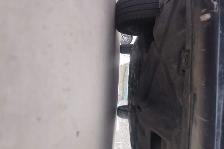 Used Volkswagen Santana Vista 2008 1.8L Manual Comfort Edition Chassis Front Left