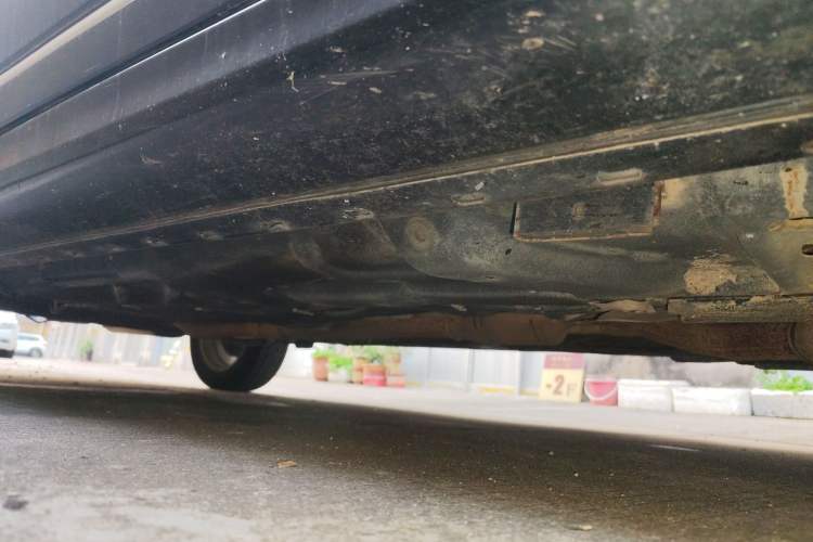 Used Volkswagen Santana Vista 2008 1.8L Manual Sishang Model Chassis Front Right