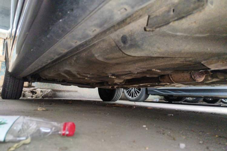Used Volkswagen Santana Vista 2008 1.8L Manual Comfort Edition Chassis Front Right