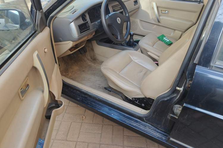 Used Volkswagen Santana Vista 2008 1.8L Manual Comfort Edition Driver Seat