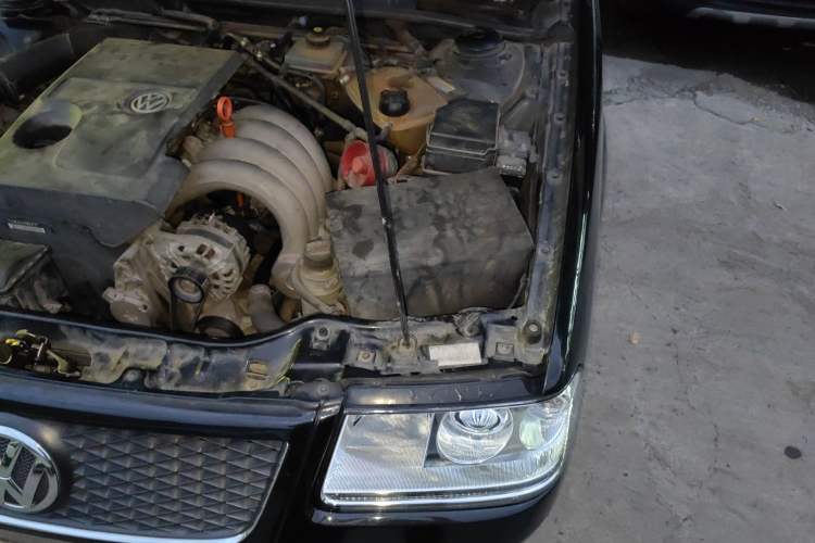 Used Volkswagen Santana Vista 2008 1.8L Manual Sishang Model Engine Bay Left