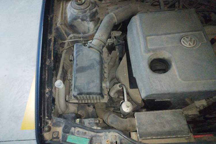 Used Volkswagen Santana Vista 2008 1.8L Manual Comfort Edition Engine Bay Right