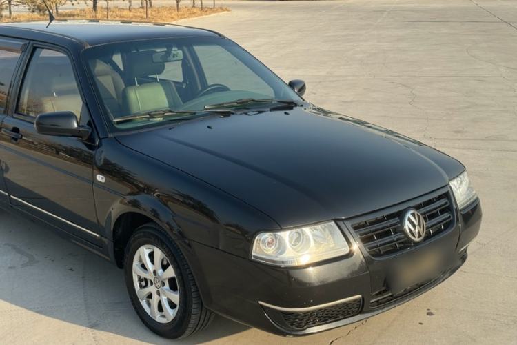 Used Volkswagen Santana Vista 2008 1.8L Manual Sishang Model Exterior 2