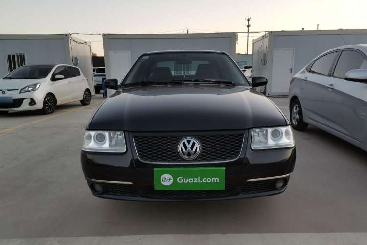 Used Volkswagen Santana Vista 2008 1.8L Manual Comfort Edition Front