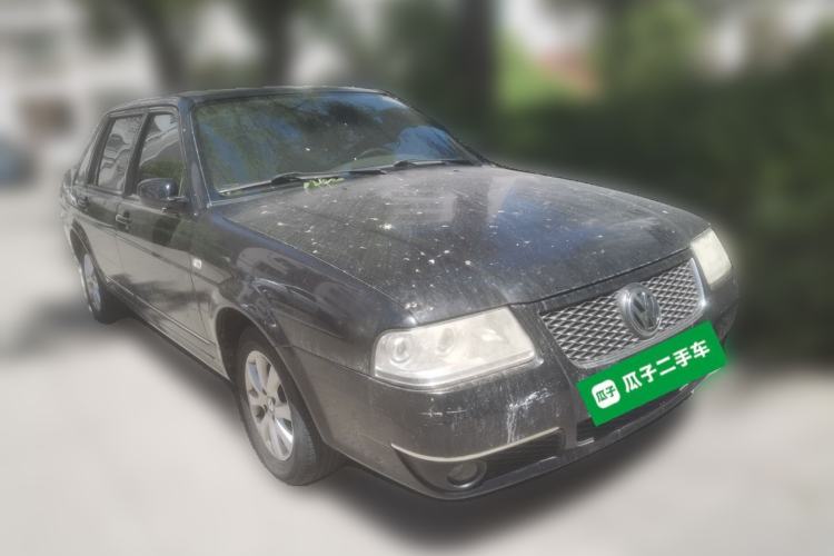 Used Volkswagen Santana Vista 2008 1.8L Manual Comfort Edition Front Right 45 Deg