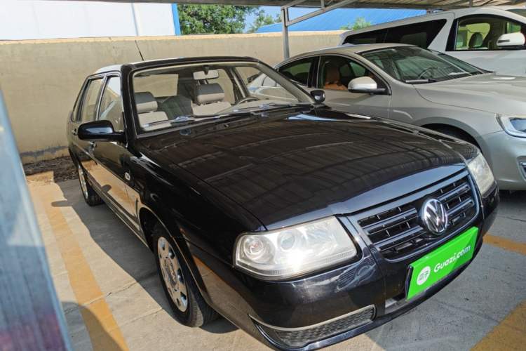 Used Volkswagen Santana Vista 2008 1.8L Manual Sishang Model Front Right 45 Deg