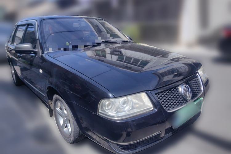 Used Volkswagen Santana Vista 2008 1.8L Manual Sishang Model Front Right 45 Deg