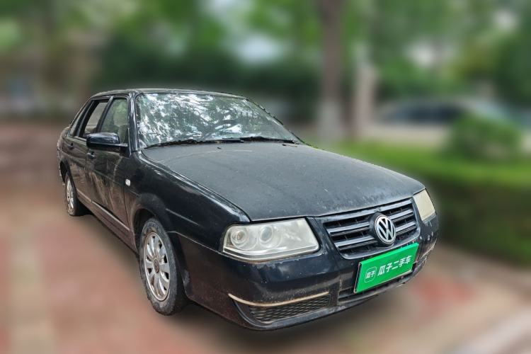 Used Volkswagen Santana Vista 2008 1.8L Manual Sishang Model Front Right 45 Deg