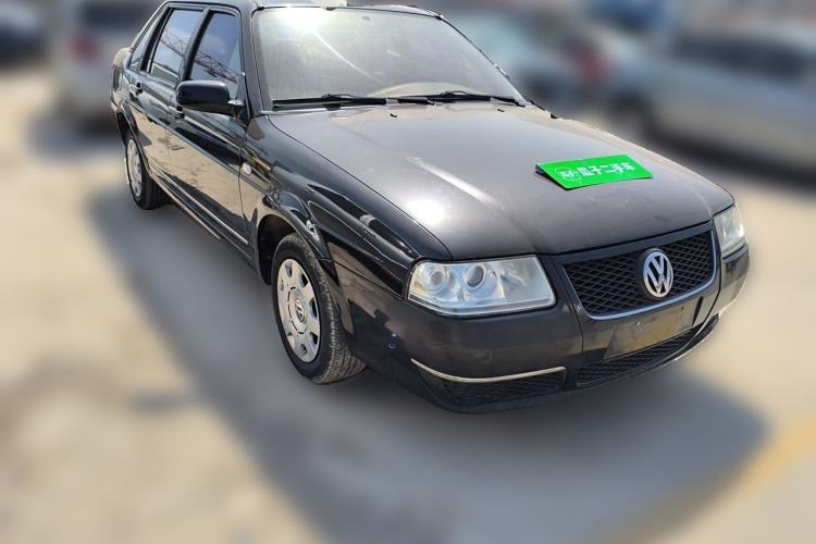 Used Volkswagen Santana Vista 2008 1.8L Manual Sishang Model Front Right 45 Deg