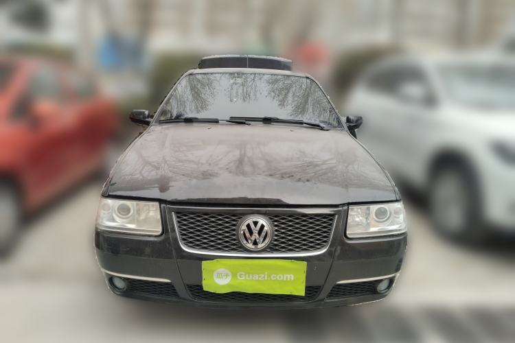 Used Volkswagen Santana Vista 2008 1.8L Manual Comfort Edition Front
