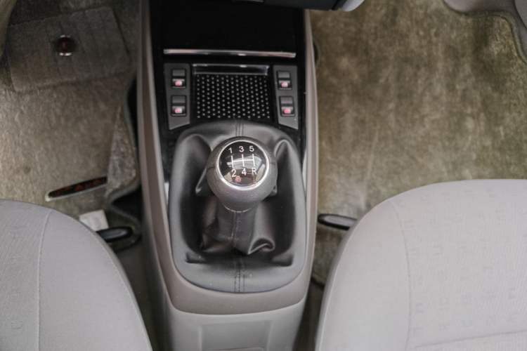 Used Volkswagen Santana Vista 2008 1.8L Manual Sishang Model Gear Lever