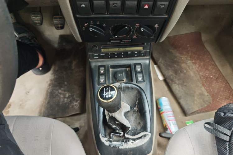 Used Volkswagen Santana Vista 2008 1.8L Manual Sishang Model Gear Lever