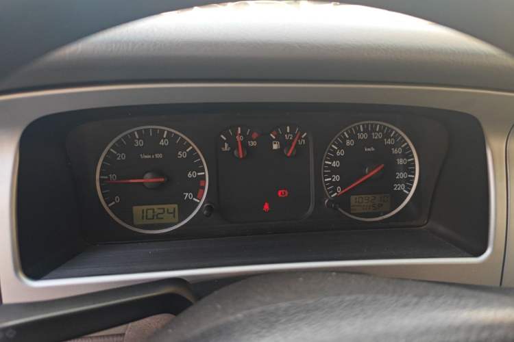 Used Volkswagen Santana Vista 2008 1.8L Manual Comfort Edition Instrument Cluster