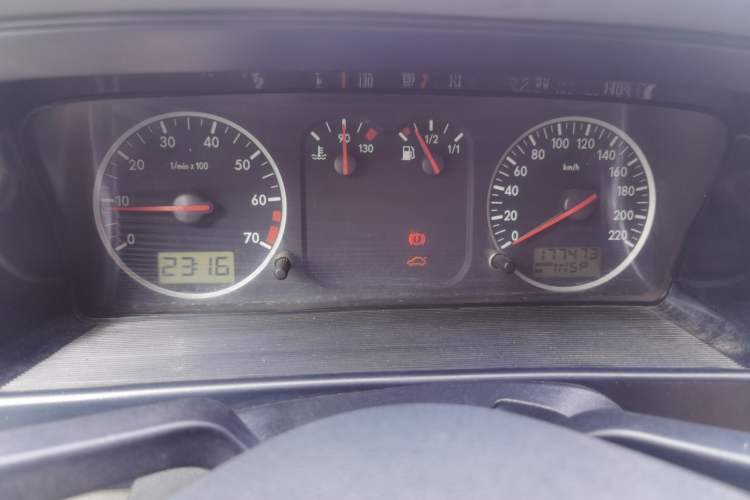Used Volkswagen Santana Vista 2008 1.8L Manual Sishang Model Instrument Cluster
