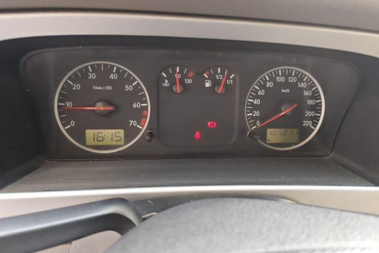 Used Volkswagen Santana Vista 2008 1.8L Manual Comfort Edition Instrument Cluster