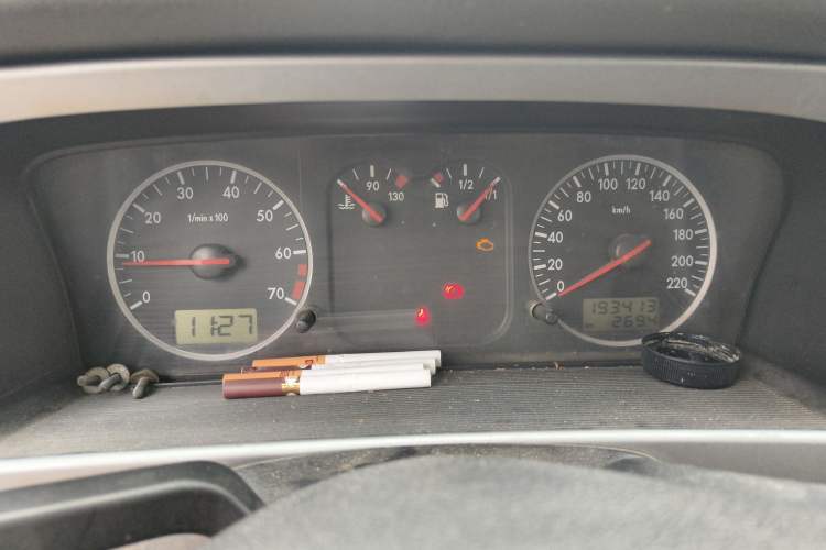 Used Volkswagen Santana Vista 2008 1.8L Manual Comfort Edition Instrument Cluster