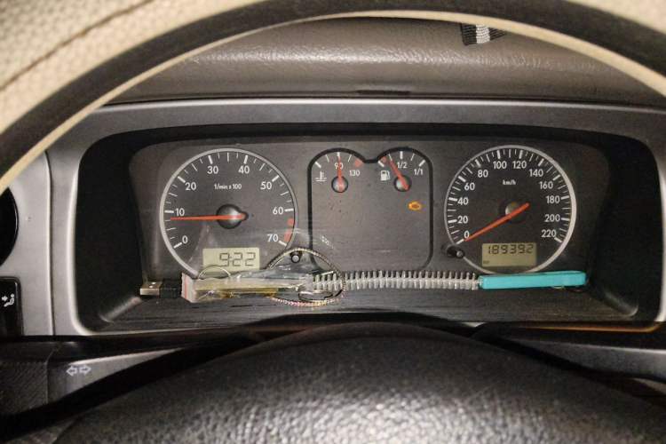 Used Volkswagen Santana Vista 2008 1.8L Manual Sishang Model Instrument Cluster
