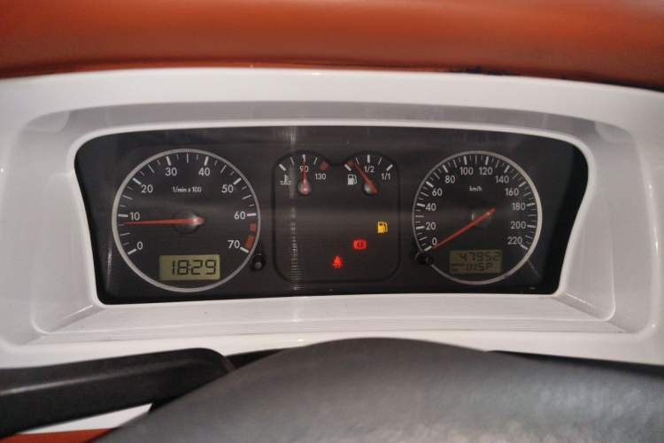 Used Volkswagen Santana Vista 2008 1.8L Manual Comfort Edition Instrument Cluster
