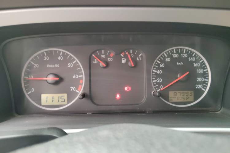 Used Volkswagen Santana Vista 2008 1.8L Manual Comfort Edition Instrument Cluster