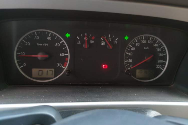 Used Volkswagen Santana Vista 2008 1.8L Manual Comfort Edition Instrument Cluster