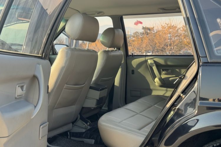 Used Volkswagen Santana Vista 2008 1.8L Manual Sishang Model Interior 6