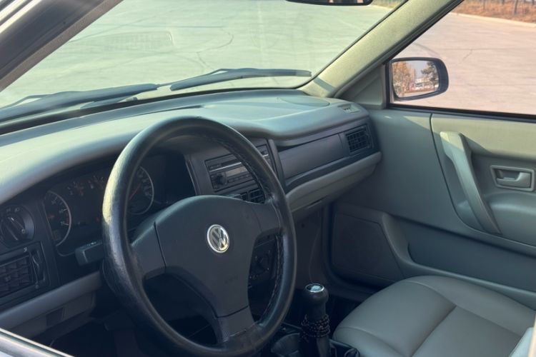 Used Volkswagen Santana Vista 2008 1.8L Manual Sishang Model Interior 7
