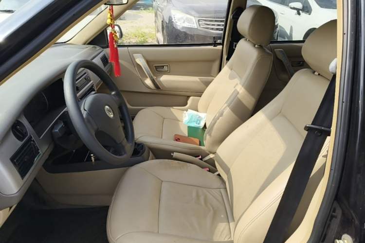 Used Volkswagen Santana Vista 2008 1.8L Manual Sishang Model Left Front Seat