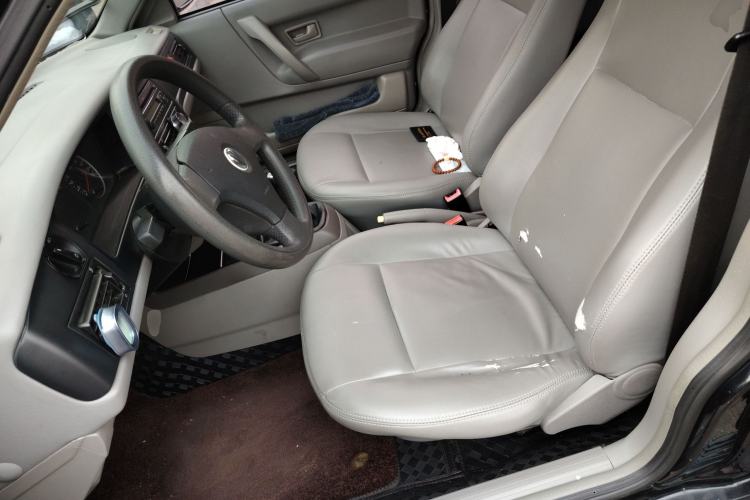 Used Volkswagen Santana Vista 2008 1.8L Manual Sishang Model Left Front Seat