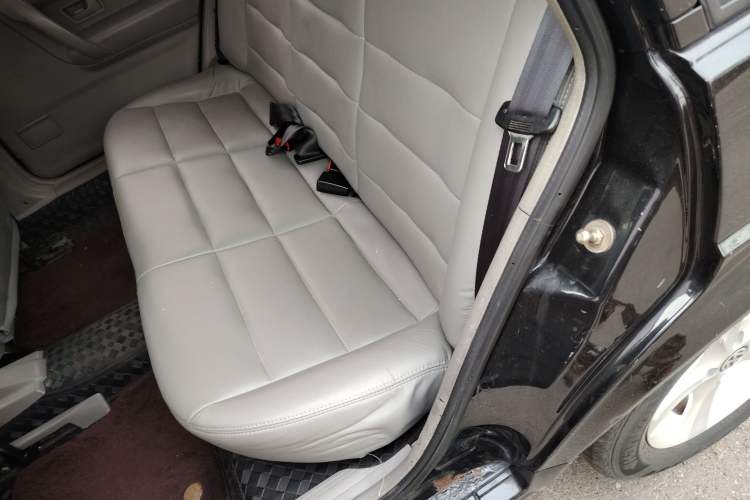 Used Volkswagen Santana Vista 2008 1.8L Manual Sishang Model Left Rear Seat