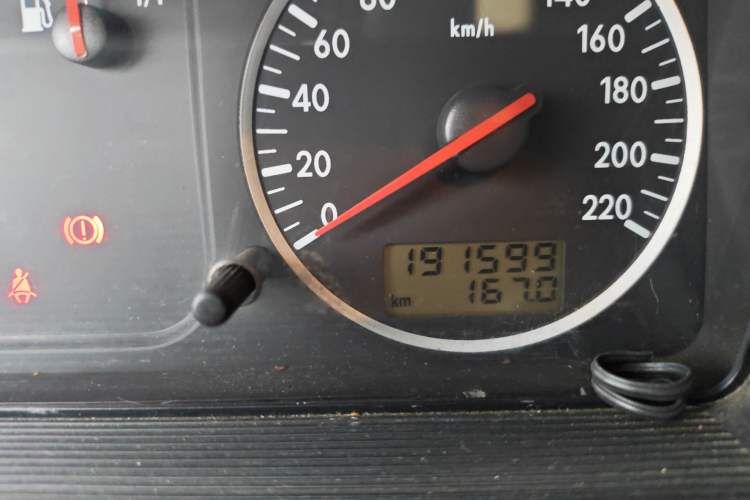 Used Volkswagen Santana Vista 2008 1.8L Manual Comfort Edition Odometer Close Up