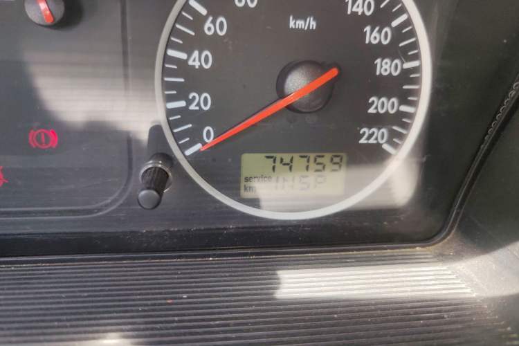 Used Volkswagen Santana Vista 2008 1.8L Manual Comfort Edition Odometer Close Up