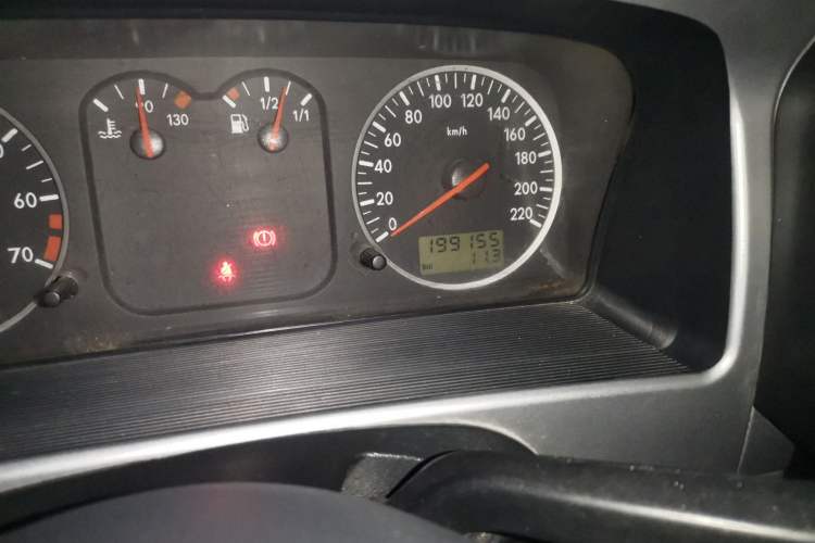 Used Volkswagen Santana Vista 2008 1.8L Manual Sishang Model Odometer Close Up