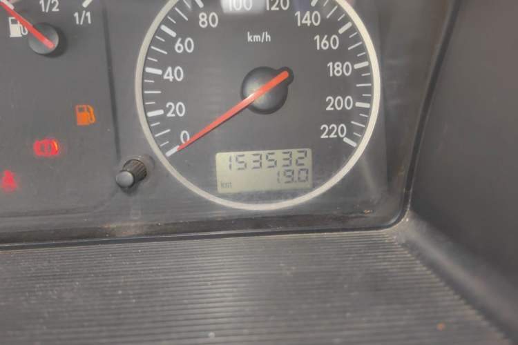 Used Volkswagen Santana Vista 2008 1.8L Manual Sishang Model Odometer Close Up