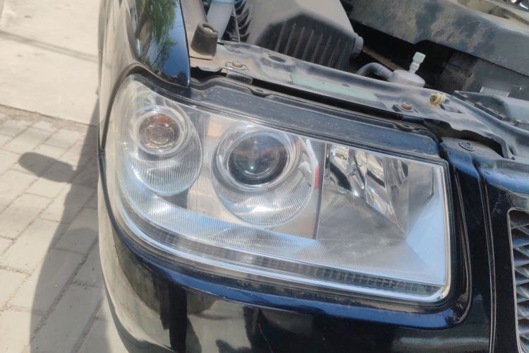 Used Volkswagen Santana Vista 2008 1.8L Manual Comfort Edition Right Front Headlight