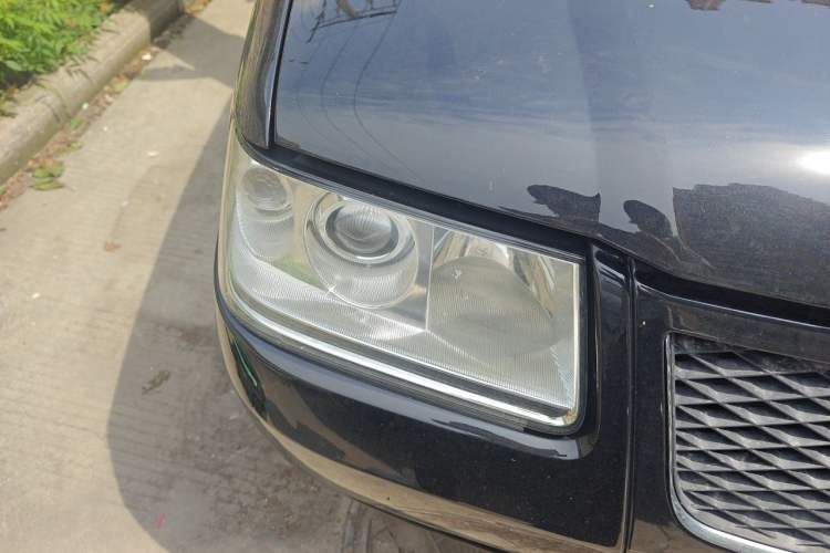 Used Volkswagen Santana Vista 2008 1.8L Manual Comfort Edition Right Front Headlight