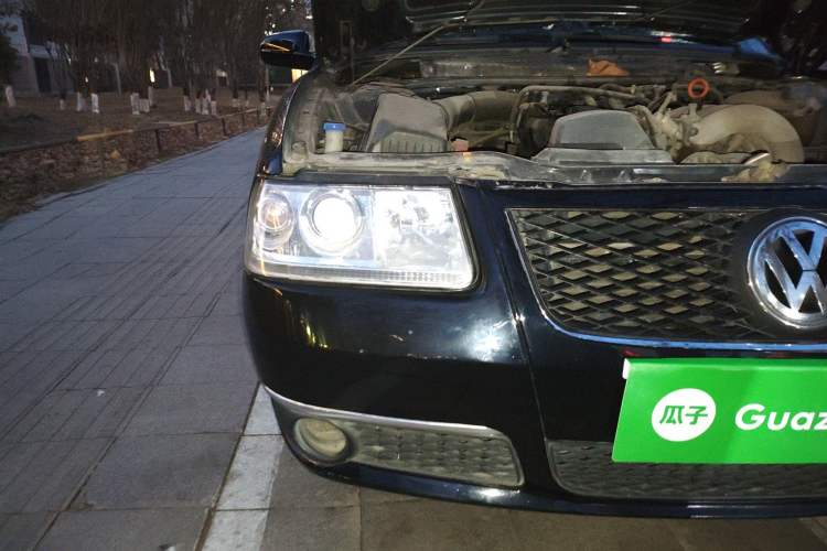 Used Volkswagen Santana Vista 2008 1.8L Manual Sishang Model Right Front Headlight