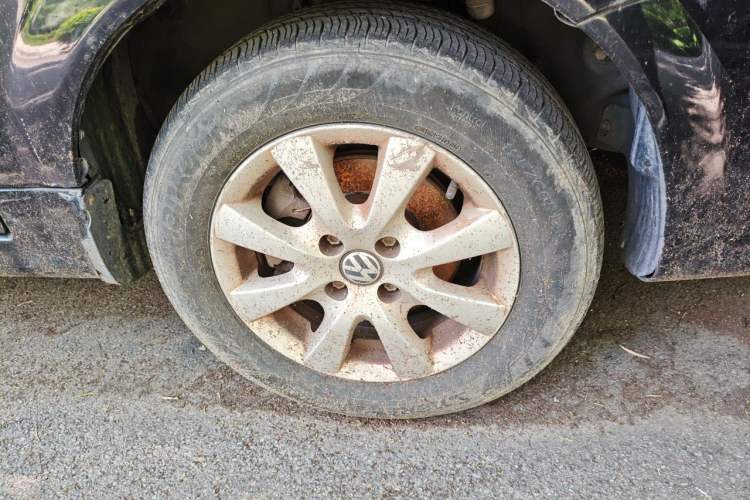 Used Volkswagen Santana Vista 2008 1.8L Manual Comfort Edition Right Front Wheel Hub