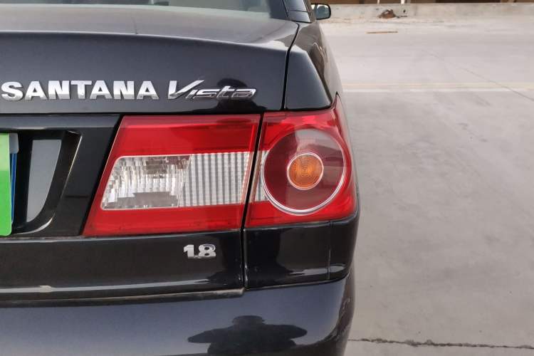 Used Volkswagen Santana Vista 2008 1.8L Manual Comfort Edition Right Rear Taillight