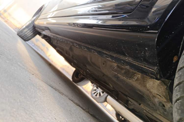 Used Volkswagen Santana Vista 2008 1.8L Manual Sishang Model Right Side Sill