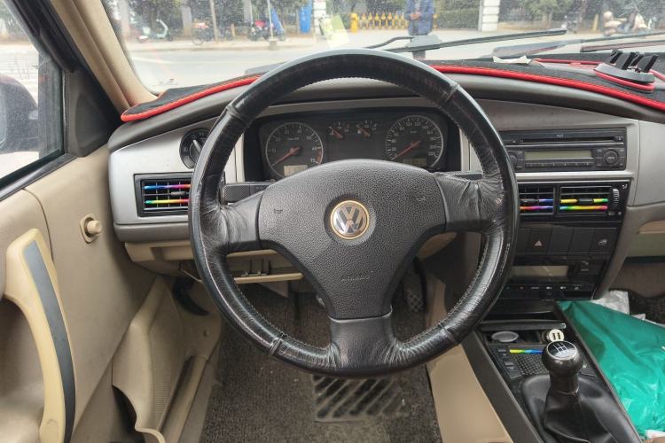 Used Volkswagen Santana Vista 2008 1.8L Manual Comfort Edition Steering Wheel