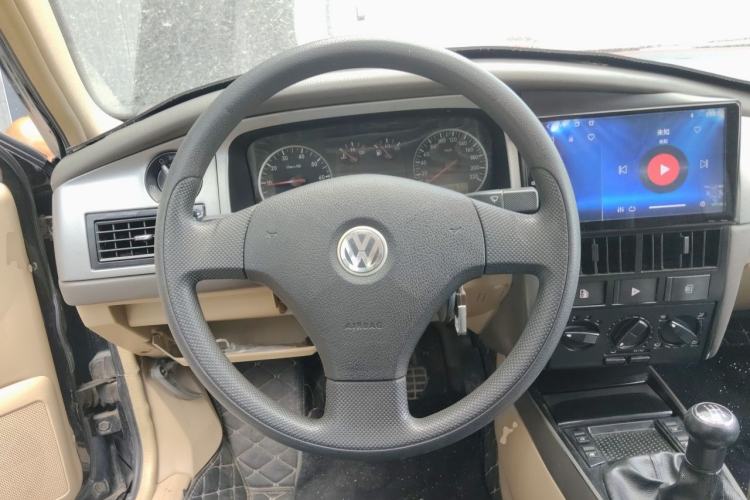 Used Volkswagen Santana Vista 2008 1.8L Manual Comfort Edition Steering Wheel