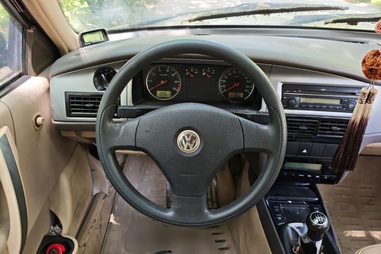 Used Volkswagen Santana Vista 2008 1.8L Manual Comfort Edition Steering Wheel