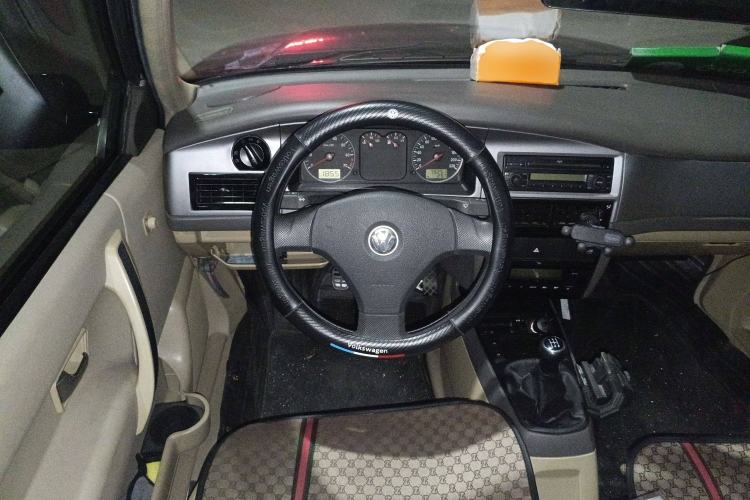 Used Volkswagen Santana Vista 2008 1.8L Manual Comfort Edition Steering Wheel