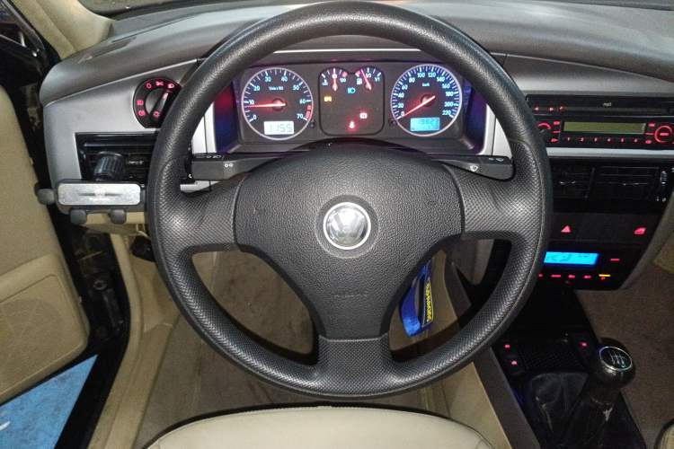 Used Volkswagen Santana Vista 2008 1.8L Manual Comfort Edition Steering Wheel