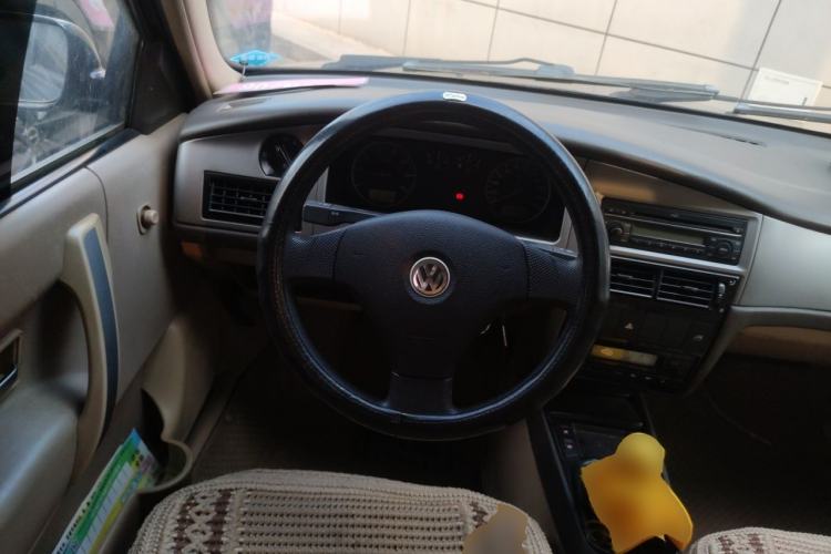 Used Volkswagen Santana Vista 2008 1.8L Manual Comfort Edition Steering Wheel