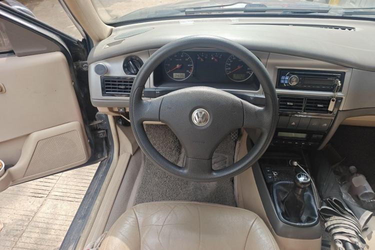 Used Volkswagen Santana Vista 2008 1.8L Manual Comfort Edition Steering Wheel
